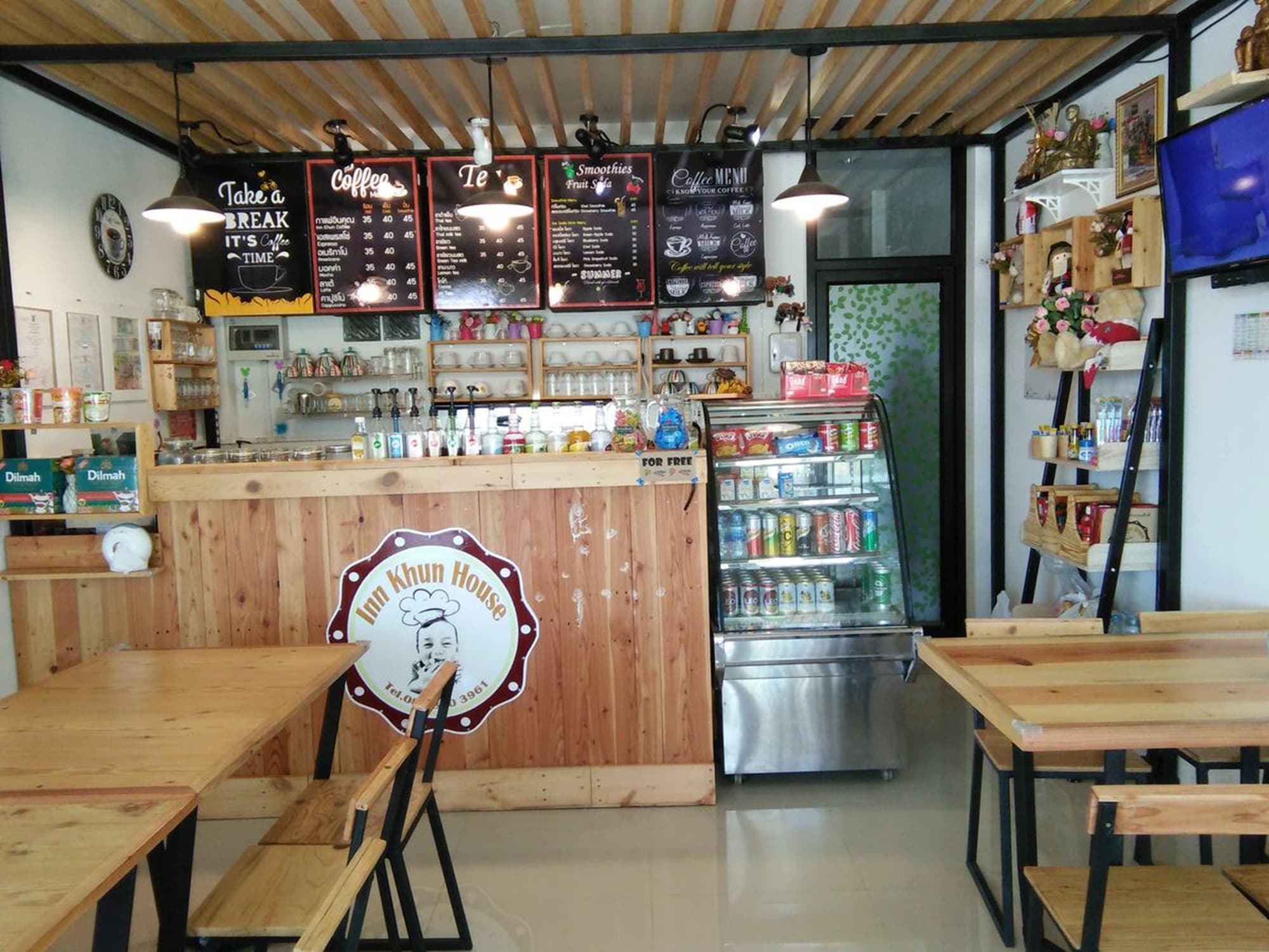 You In House Urt Surathani Airport 수랏타니 외부 사진